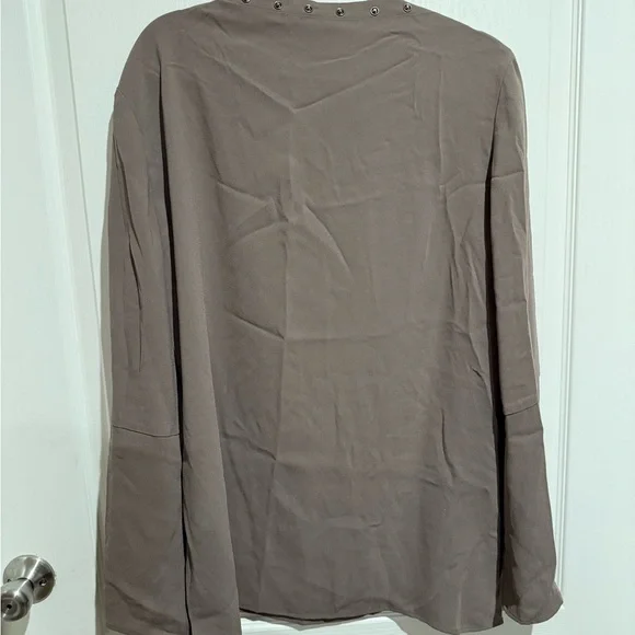 BCBG Laycie blouse. NWT - Picture 8 of 9